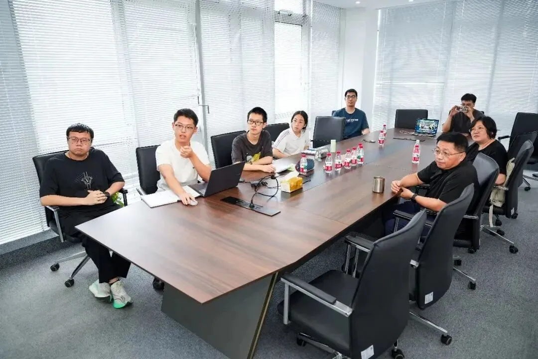 f0f6c313-e9e5-40b0-b43e-c28e9a7b2fb9.png